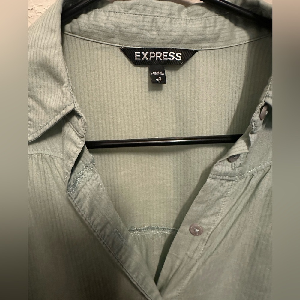 Express Green Tie Front Button Down Top - xsmall - Picture 2 of 8